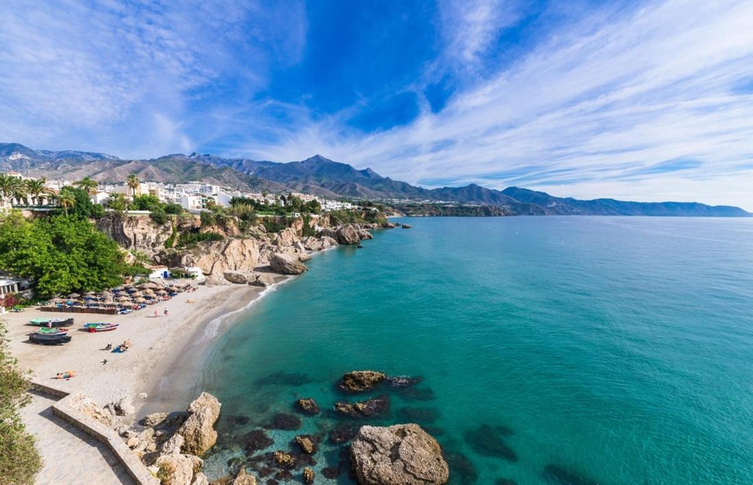 Colon Nerja Apartamento Exterior foto